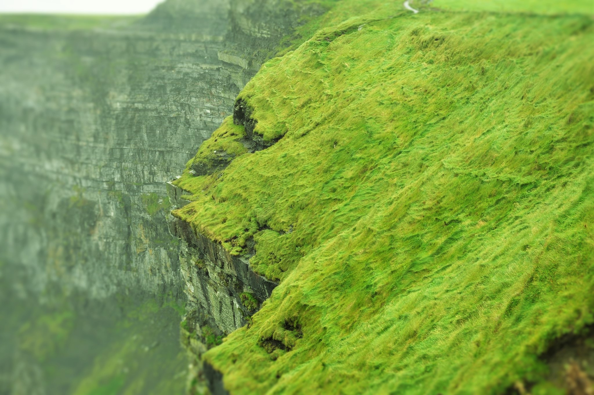 Ultra HD Wallpaper